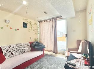 233 Benesfort Cres #2, Kitchener, ON N2N 3B5