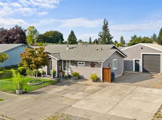 2985 Sun Mountain Dr, Enumclaw, WA 98022