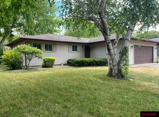 1573 Commerce Dr, North Mankato, MN 56003