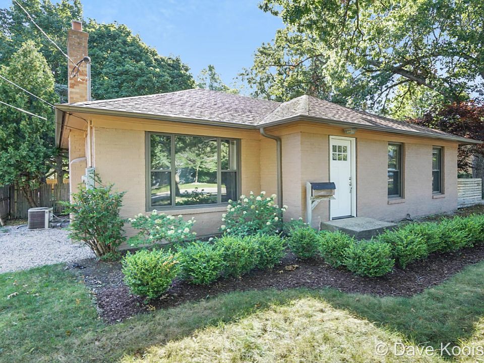 1244 Plymouth Ave SE, Grand Rapids, MI 49506 | Zillow