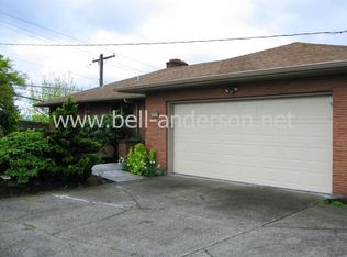 705 Hilltop Ave, Kent, WA 98031