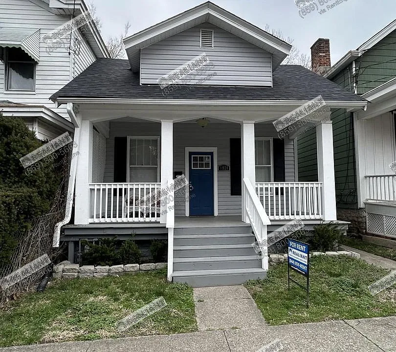 1920 Scott St