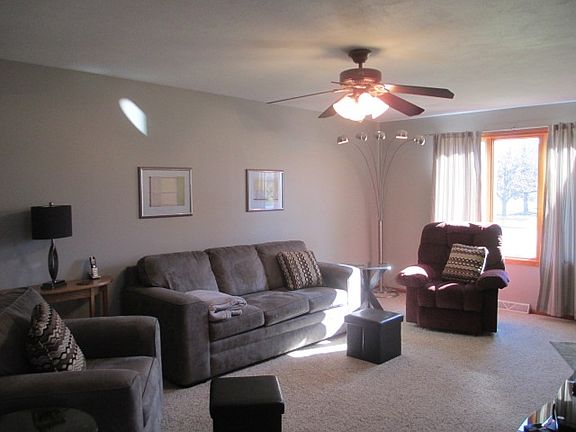 2nd image of 2223 Pine View Ln
