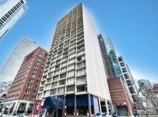21 E Chestnut #17E, Chicago, IL 60611