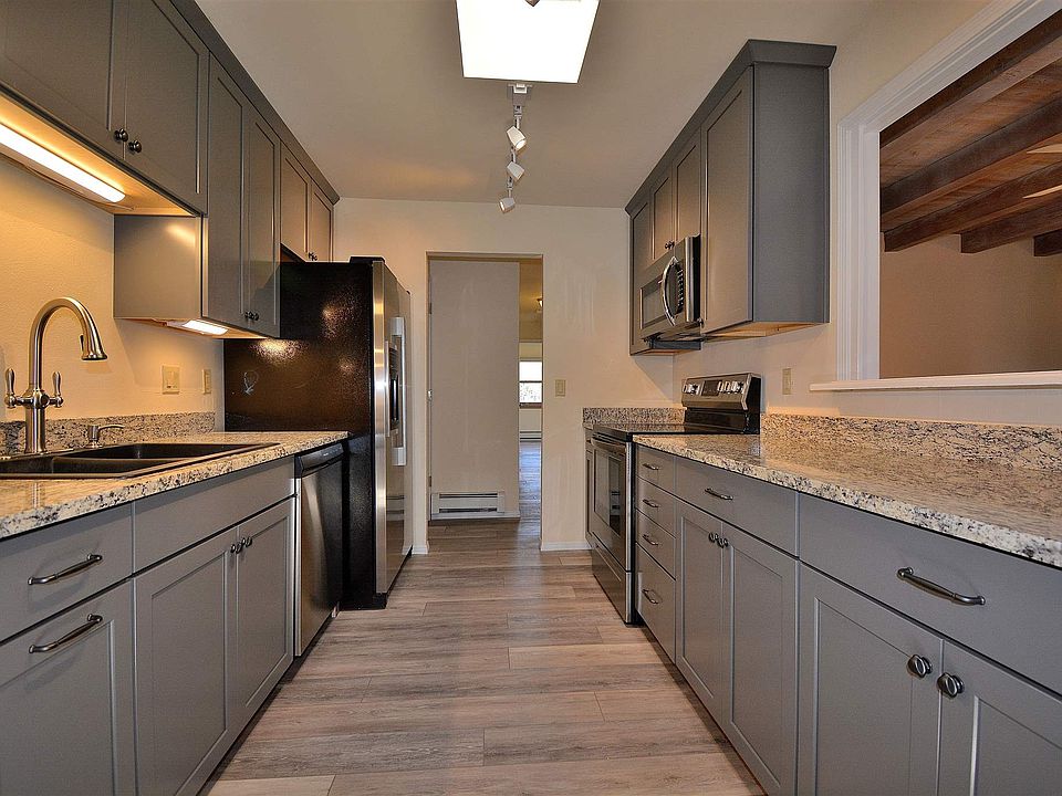 1st image of 1810 Calle De Sebastian Unit H