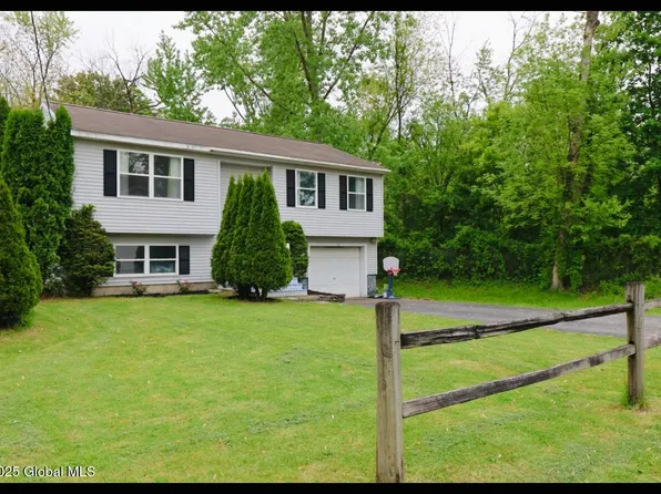 29 Clark Street, Hudson Falls, NY 12839