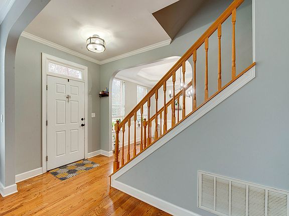 2nd image of 6110 Oxwynn Ln