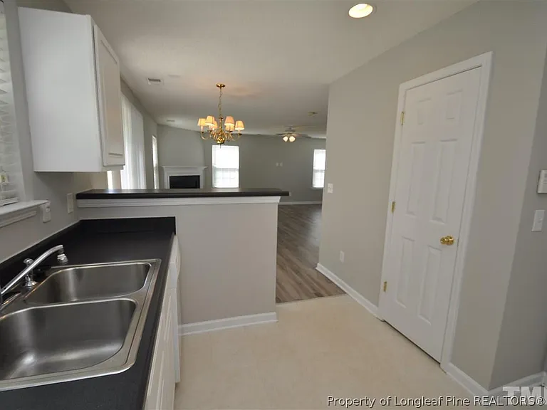 5909 Rivercliff Ct — Photo 10