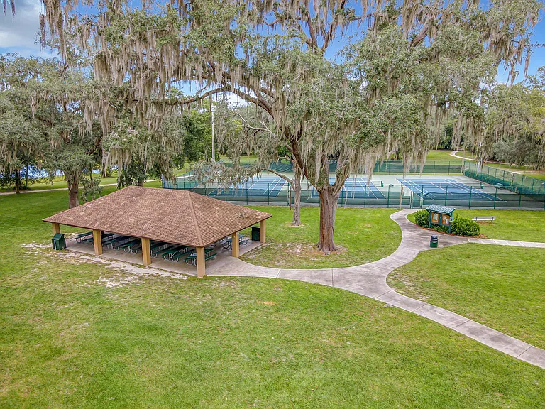 489 Harvest Oak Ct — Photo 40