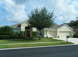 174 Osprey Lakes Cir, Chuluota, FL 32766