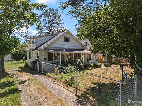 2nd image of 1433 Flower Avenue