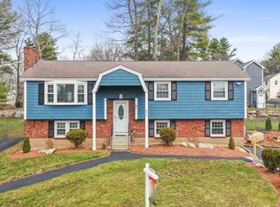 41 Long Dr, Dracut, MA 01826