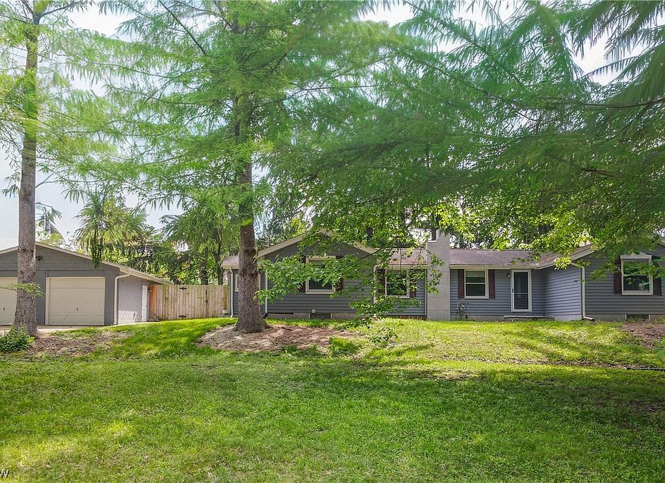 1st image of 151 Shiawassee Ave