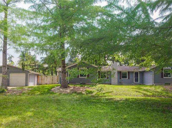 151 Shiawassee Ave, Akron, OH 44333