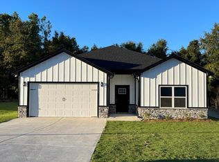 435 Partisan Dr, Phenix City, AL 36870