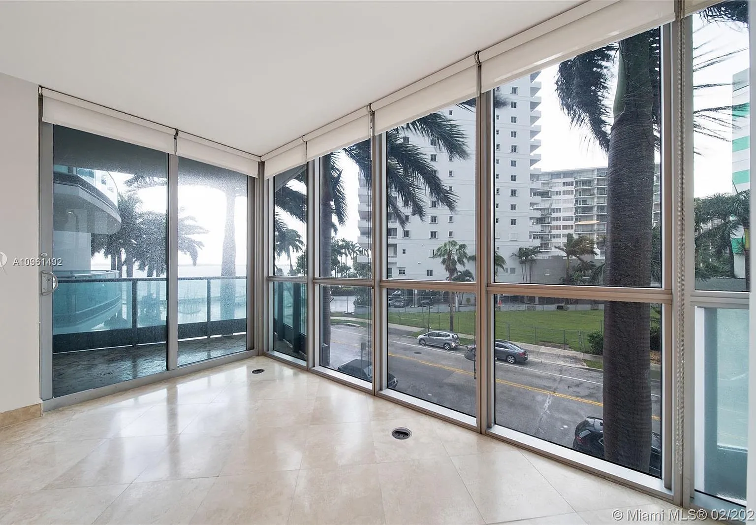 2 bed, 1460 sqft, $5,400 — Photo 4