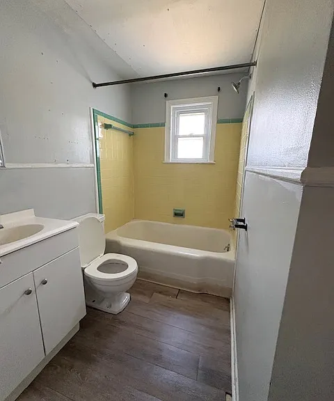 111 Glenwood Ave #1 — Photo 4