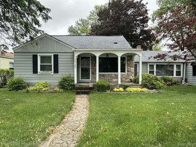20120 Rensellor St, Livonia, MI, 48152