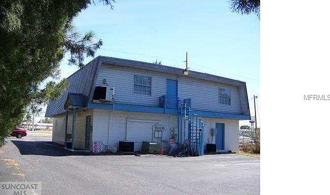 2nd image of 13041 Us Highway 19