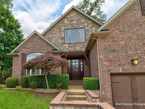 3rd image of 7008 Inglewood Dr