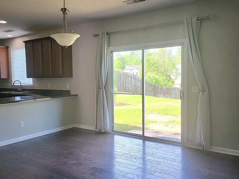 1113 Sparkling Cove Dr — Photo 18