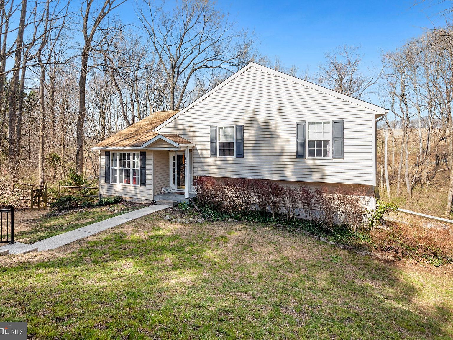1070 Collins Ave, Sykesville, MD 21784 Zillow