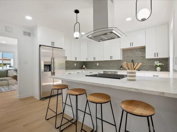 1041 Angelo Dr, National City, CA 91950