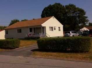 7 Rosalyn St, Westport, MA 02790