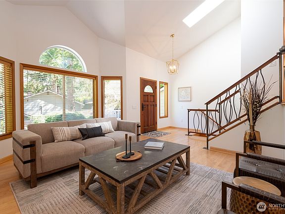 5th image of 8608 Main Street
