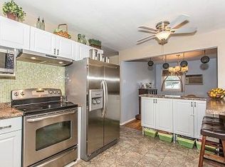 1655 Michalicki Pl, Merrick, NY 11566