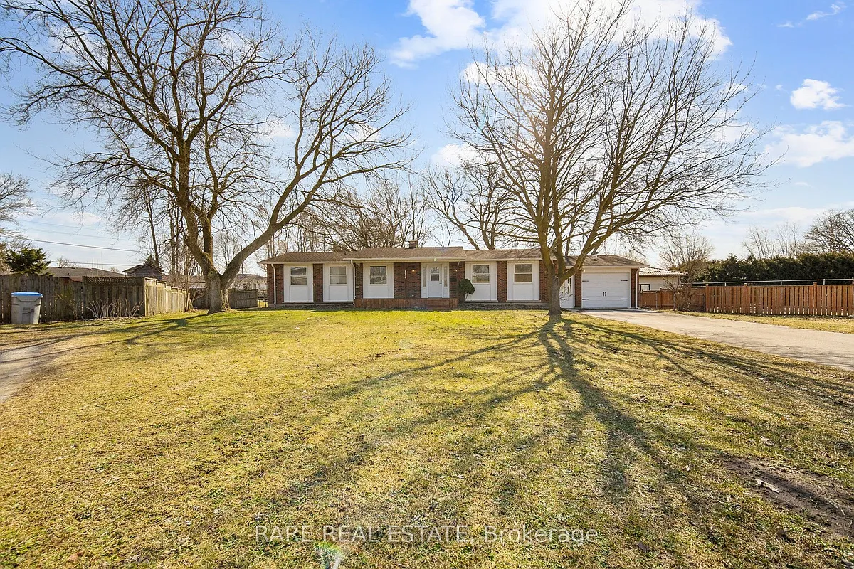 Building Photo - 314 Laughton Cres