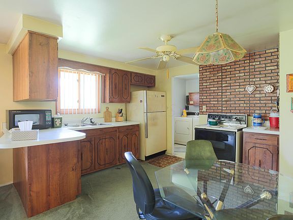 5th image of 6771 Gilette Dr