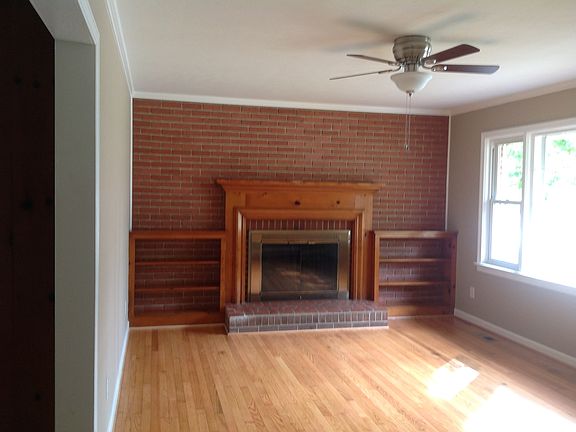 2nd image of 100 Kelsor Dr