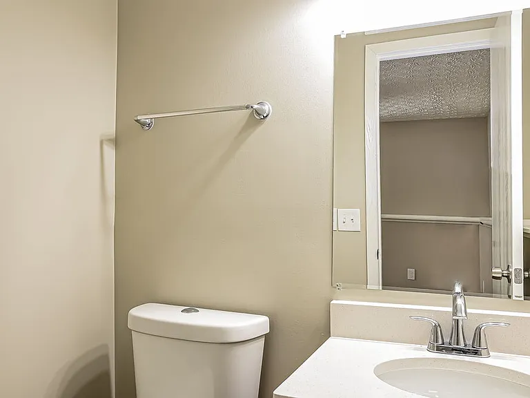 794 Wallinger Dr — Photo 14