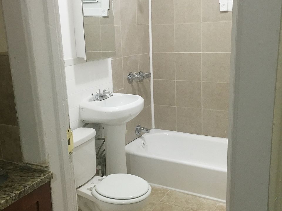 1st image of 2307 30th Dr #3