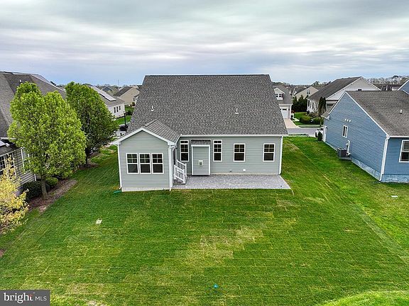 2nd image of 25181 Lumberton Dr
