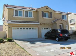 39119 Desert Holly Ln, Palmdale, CA 93551
