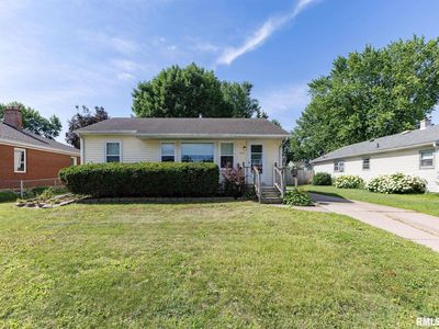 1035 14th Ave S, Clinton, IA, 52732