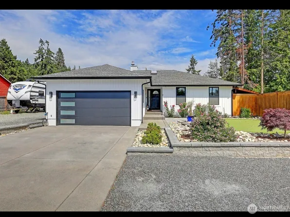 749 Commodore Lane, Camano Island, WA 98282