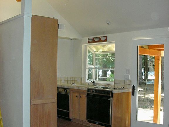 Upgraded Kitchen