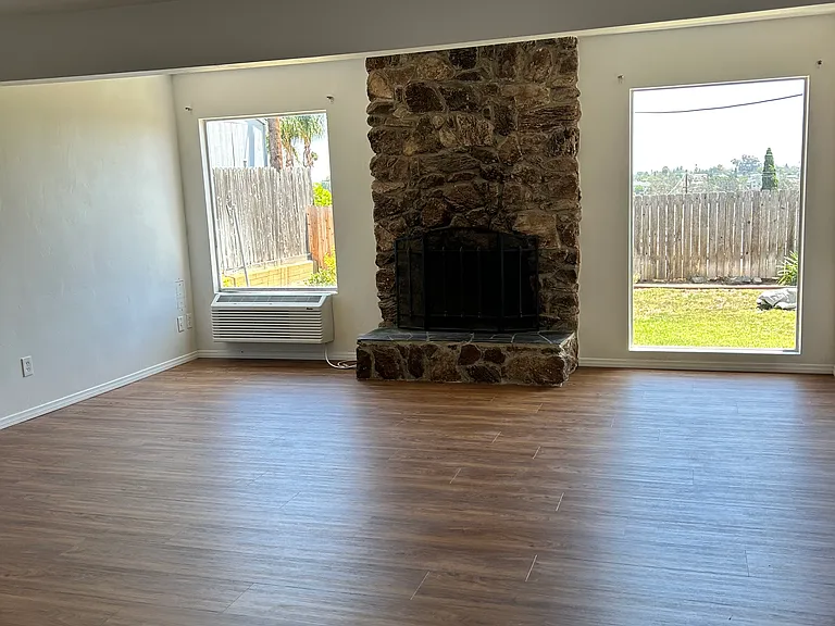 6859 Rockland St — Photo 12