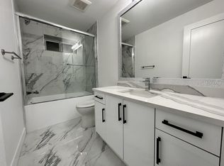 1937 Catalina Cres, Abbotsford, BC V2T3W2