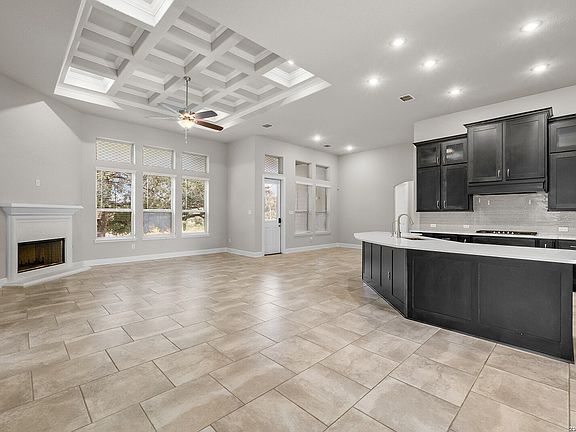 5th image of 558 James Way