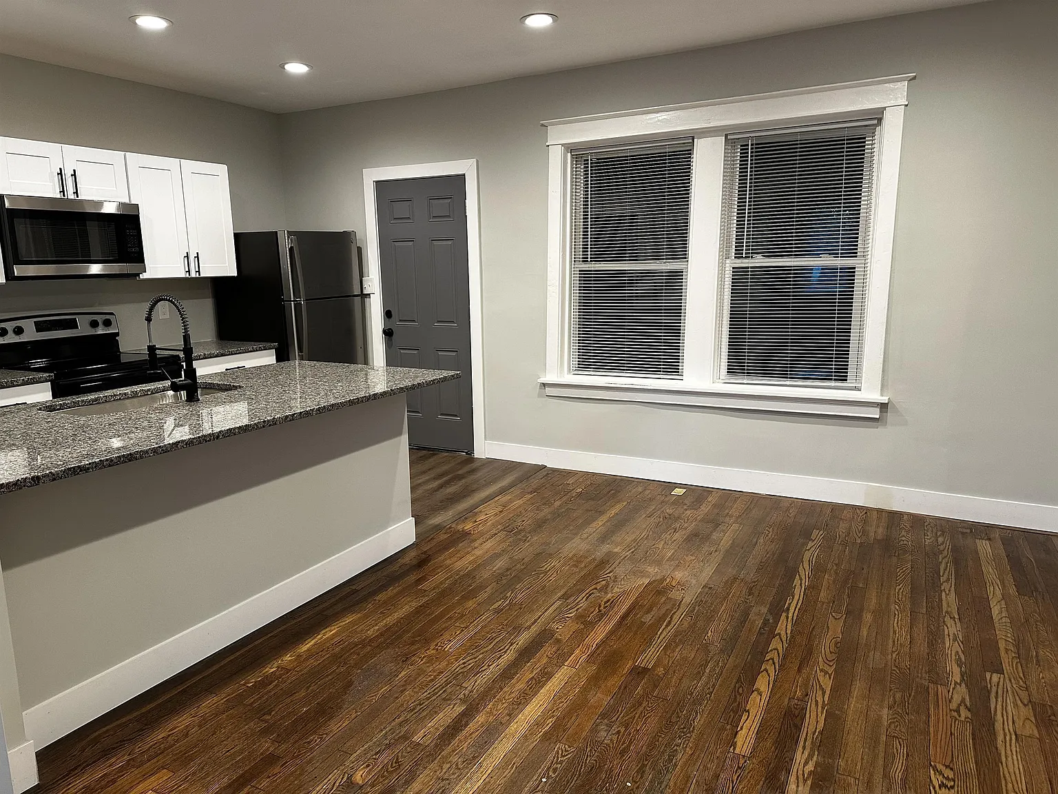 917 Goodfellow Boulevard — Photo 4