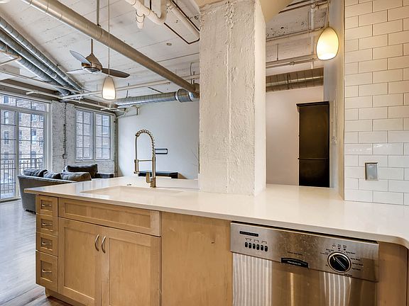 3rd image of 1435 Wazee St APT 208
