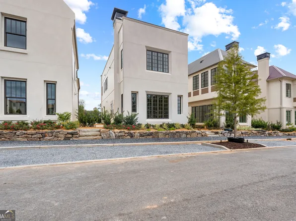 290 Central Ave, Fayetteville, GA 30214