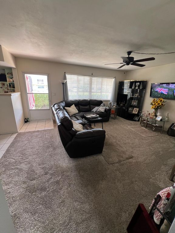 701 SE 7TH Avenue #3, photo 5