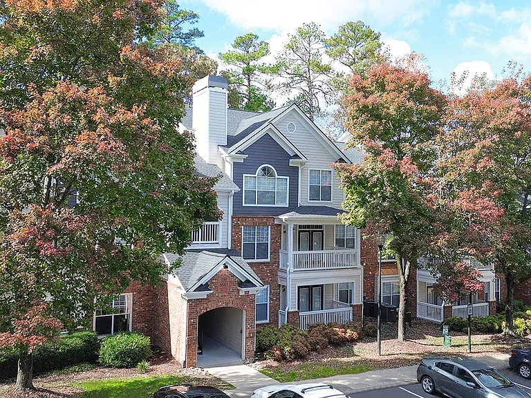 Legacy North Pointe Apartments — Photo 1