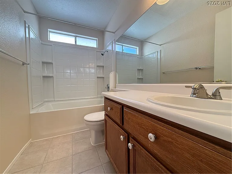 7756 Cobden Ct — Photo 10