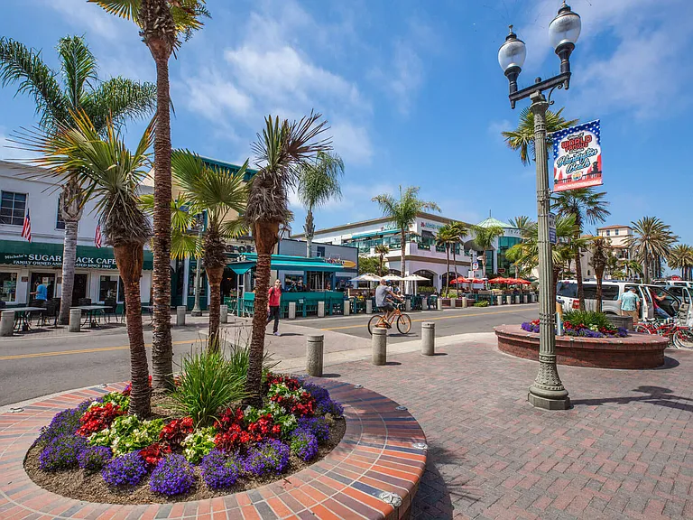 Huntington Beach shopping